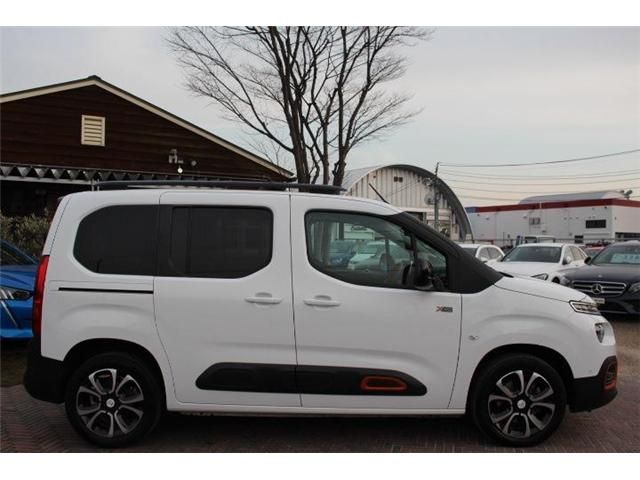 Citroen BERLINGO 2022-03 1245-1