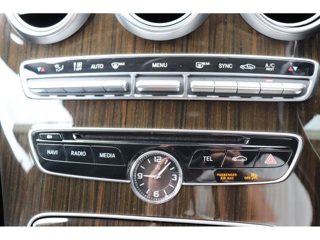 Mercedes Benz C-CLASS 2015-05 13042-21