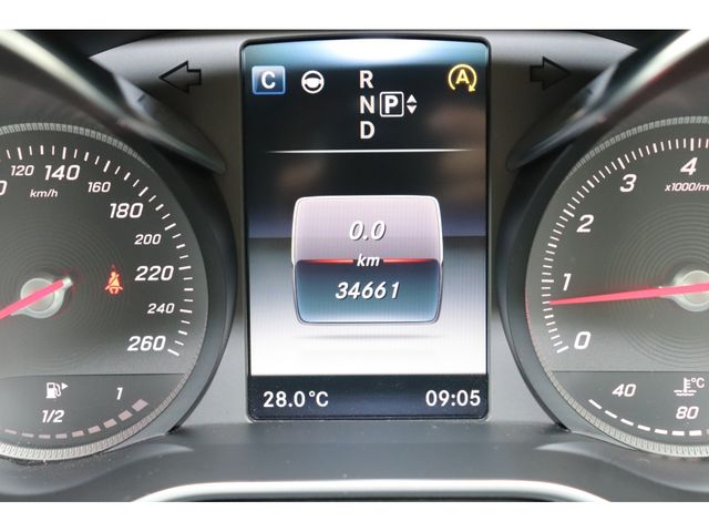Mercedes Benz C-CLASS 2015-05 13042-14