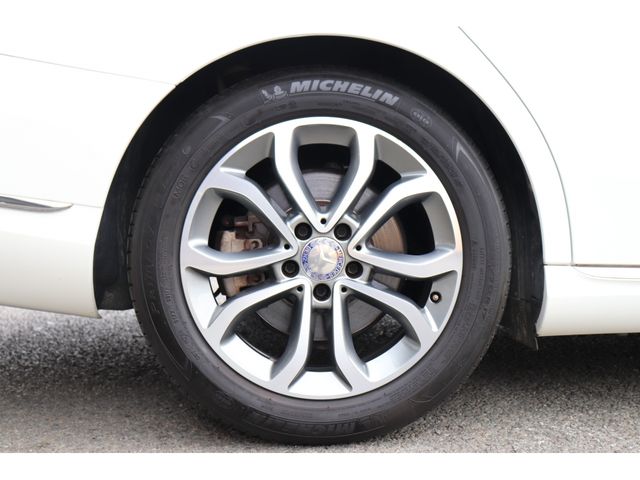 Mercedes Benz C-CLASS 2015-05 13042-28