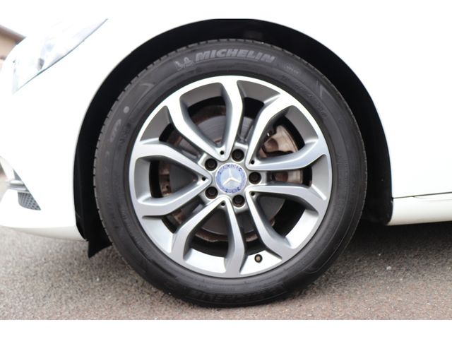 Mercedes Benz C-CLASS 2015-05 13042-26