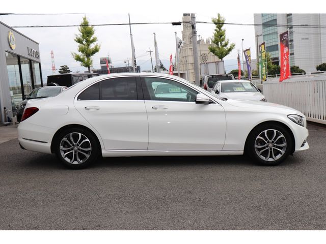 Mercedes Benz C-CLASS 2015-05 13042-3