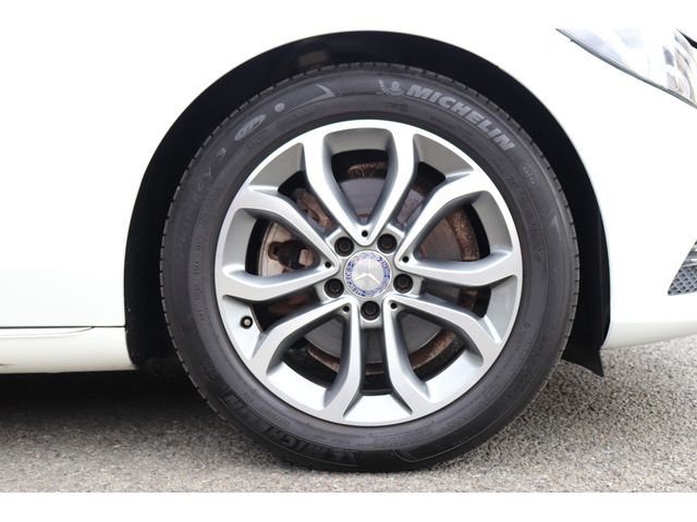 Mercedes Benz C-CLASS 2015-05 13042-27