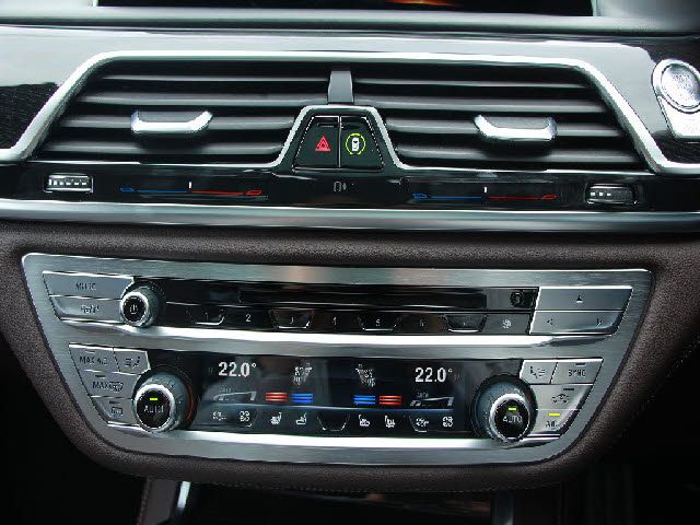 Bmw 7 SERIES 2016-03 910-10