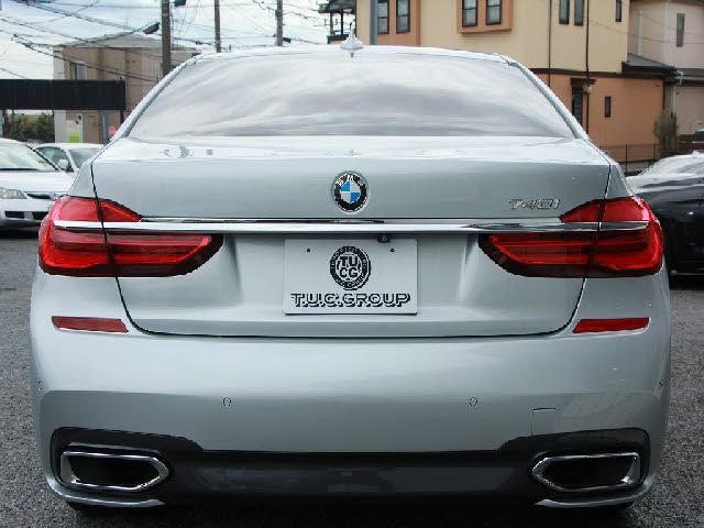 Bmw 7 SERIES 2016-03 910-29
