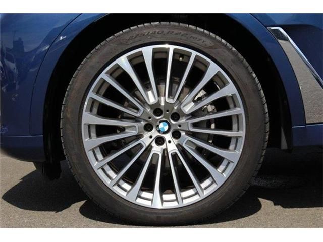 Bmw X7 2019-08 23500-7