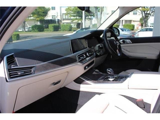 Bmw X7 2019-08 23500-29