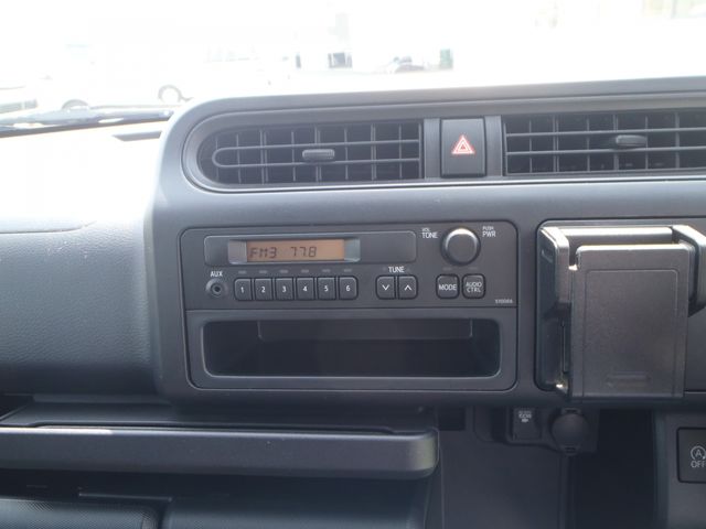 Toyota SUCCEED VAN 2018-08 2895-16