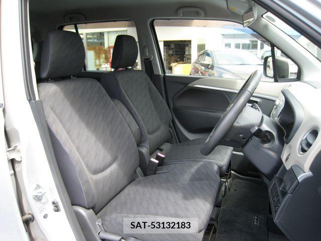 Mazda FLAIR 2013-02 228627-1