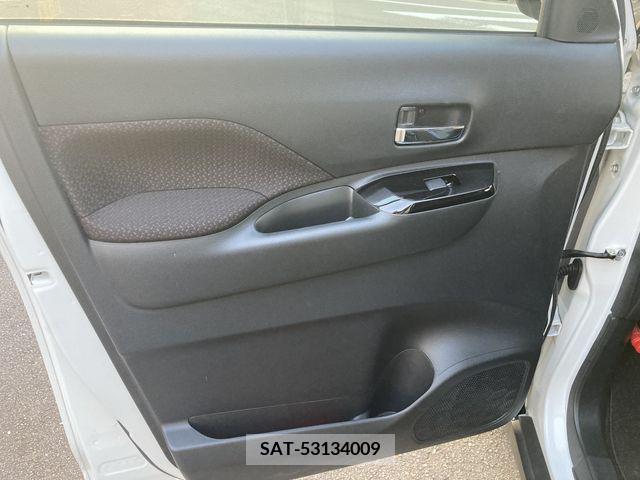 Mitsubishi EK X SPACE 2021-06 323965-7