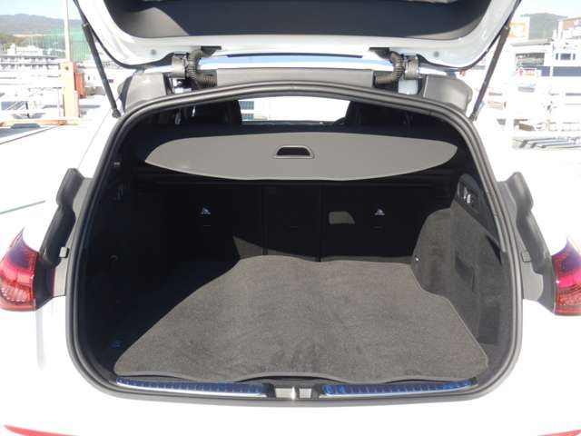 Amg C-CLASS 2023-01 27047-29