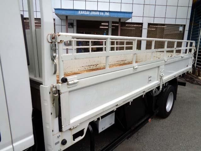 Mazda TITAN 2018-06 5066-23