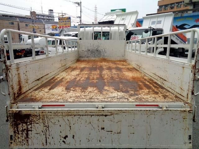 Mazda TITAN 2018-06 5066-11