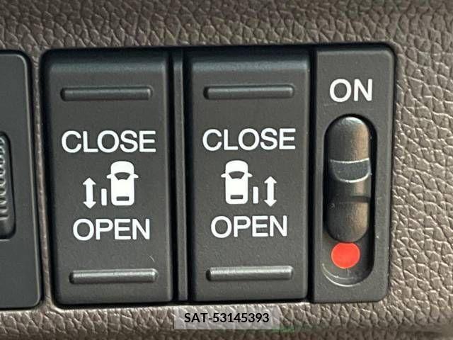 Honda FREED 2022-02 247155-3
