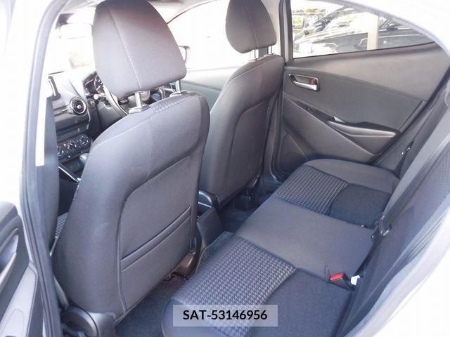 Mazda DEMIO 2019-02 301971-11