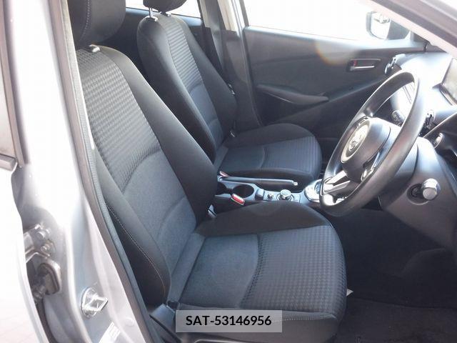 Mazda DEMIO 2019-02 301971-13