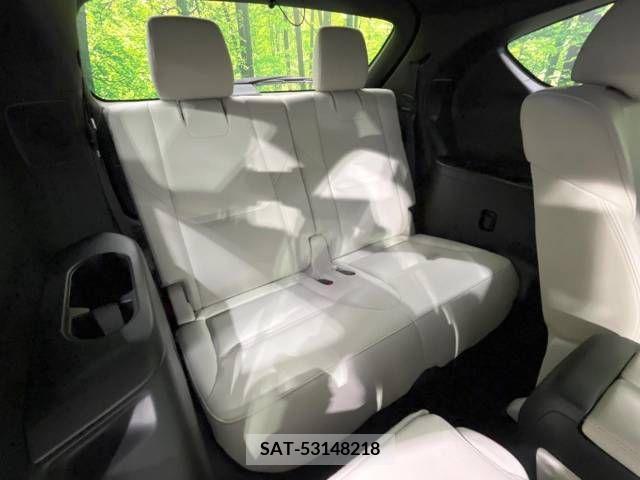 Mazda CX-8 2018-01 221444-11