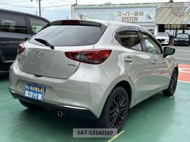 Mazda MAZDA2 2021-07 276387-2