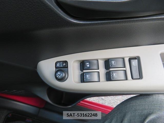 Toyota PASSO 2017-09 310935-11