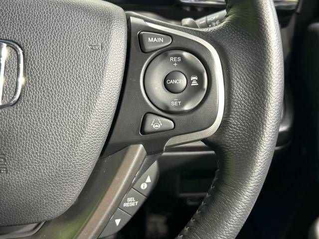 Honda e 2015-05 188676-3