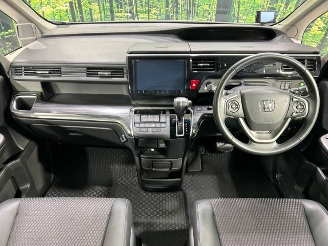 Honda e 2015-05 188676-1
