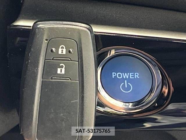 Toyota PRIUS 2017-02 281705-7