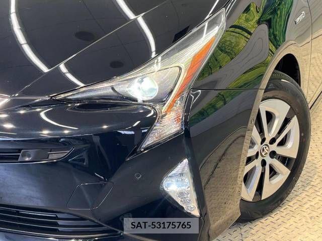 Toyota PRIUS 2017-02 281705-12