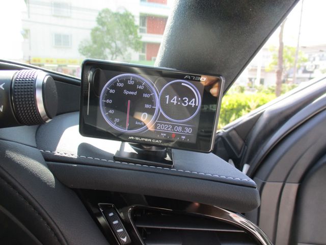 Lexus LS 2018-01 8836-18