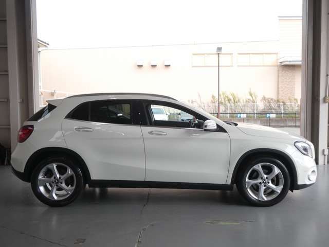 Mercedes Benz GLA-CLASS 2017-12 7319-5