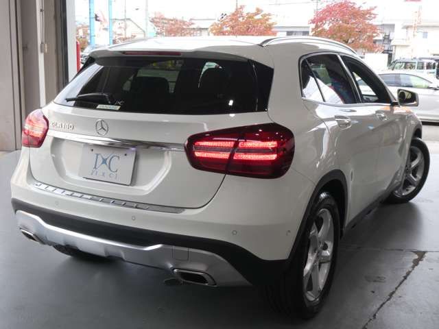 Mercedes Benz GLA-CLASS 2017-12 7319-6
