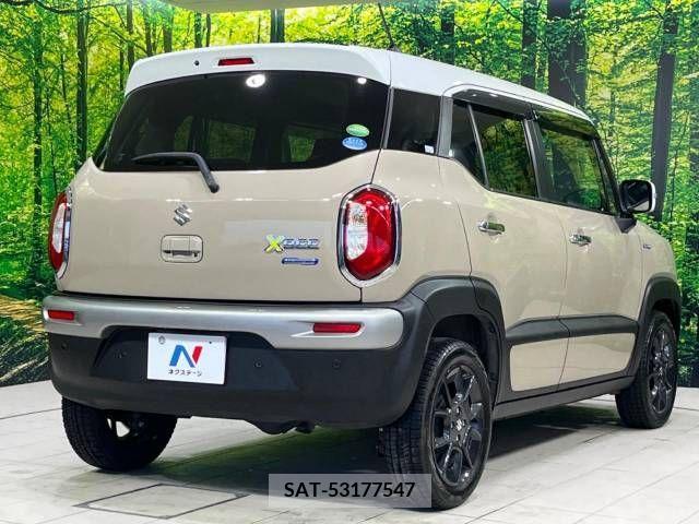 Suzuki X BEE 2019-04 372754-16