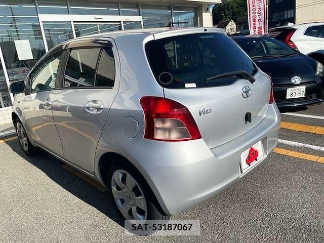 Toyota VITZ 2006-10 342757-2
