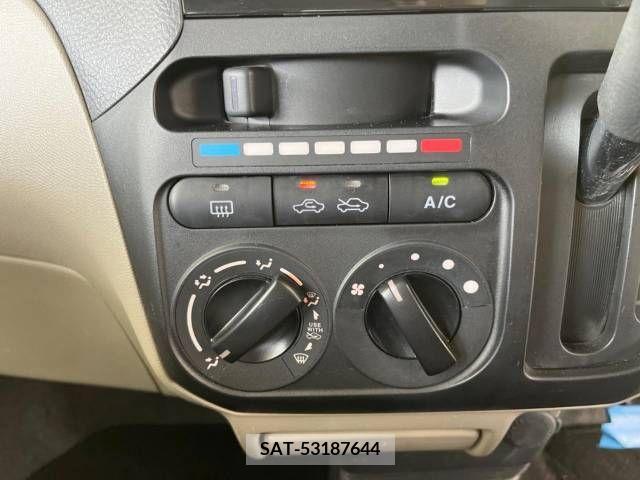 Nissan ROOX 2011-09 388499-3