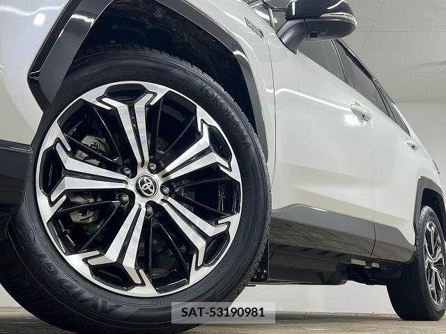 Toyota RAV4 PHV 2021-02 224590-18
