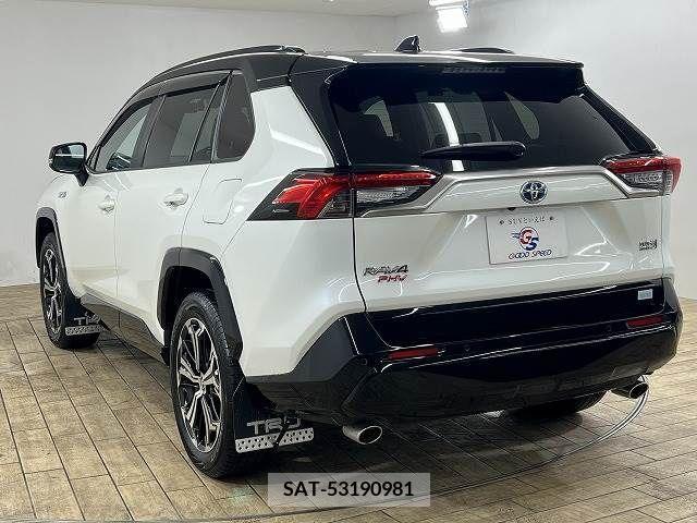 Toyota RAV4 PHV 2021-02 224590-14