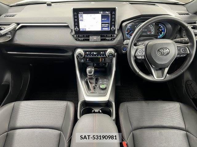 Toyota RAV4 PHV 2021-02 224590-1