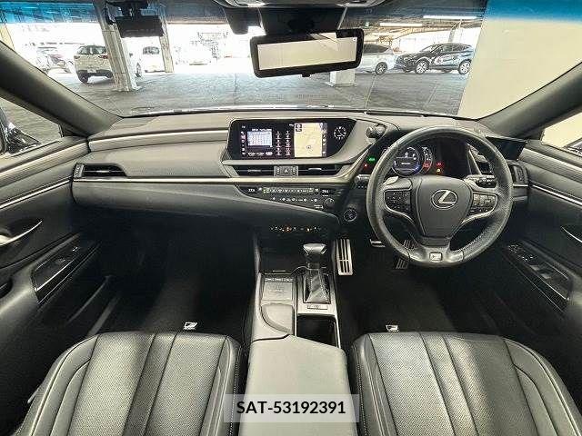 Lexus ES 2018-12 237331-1