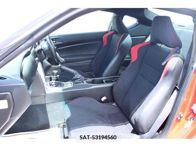 Toyota 86 2012-05 330608-15