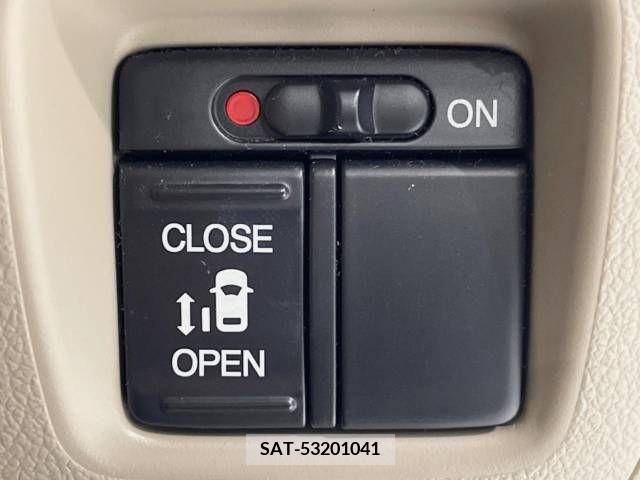 Honda N BOX 2013-04 278777-4