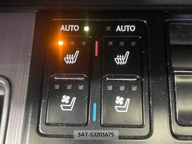 Lexus RX 2021-01 220477-5