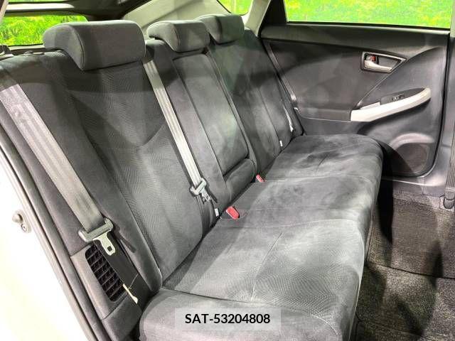 Toyota PRIUS 2013-09 224780-8