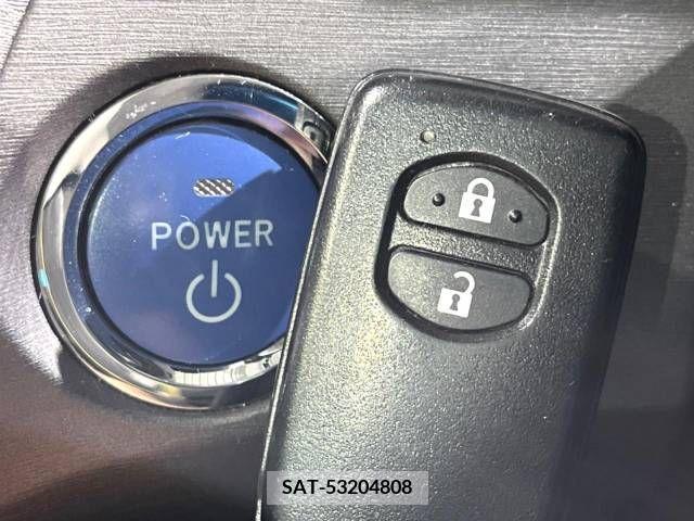 Toyota PRIUS 2013-09 224780-6
