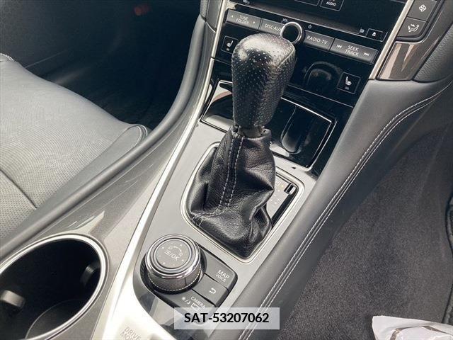 Nissan SKYLINE 2015-03 375141-24