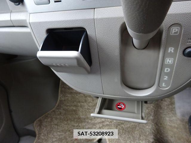 Suzuki EVERY WAGON 2005-10 347633-26