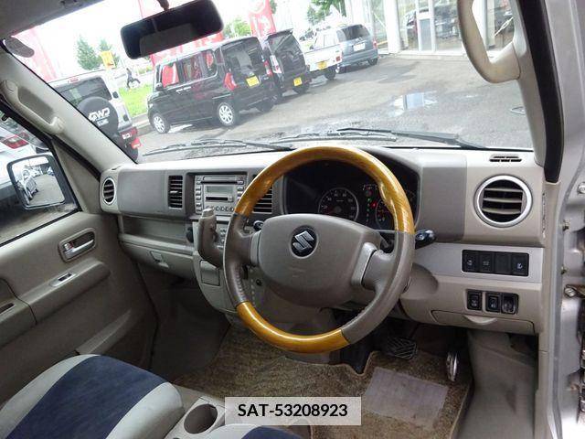 Suzuki EVERY WAGON 2005-10 347633-18