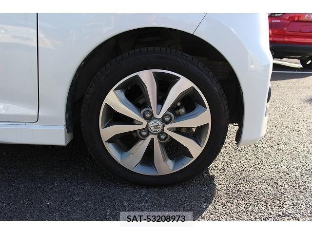 Nissan DAYZ 2014-11 387432-12