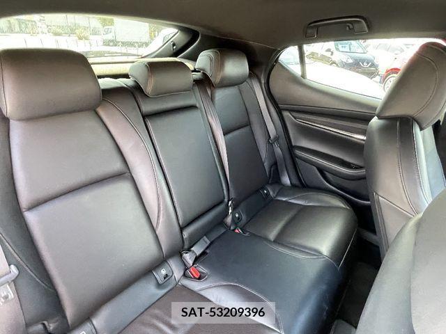 Mazda MAZDA3 2019-09 228487-6