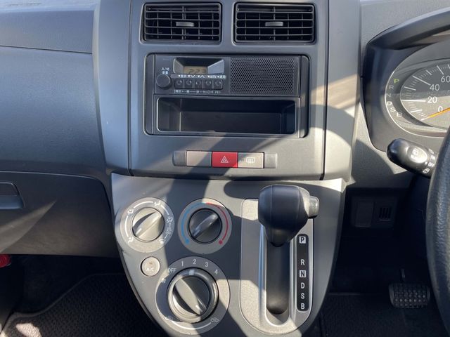Daihatsu MIRA 2013-09 22989-22