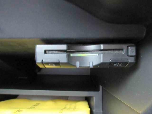 Nissan NOTE 2016-06 5676-11