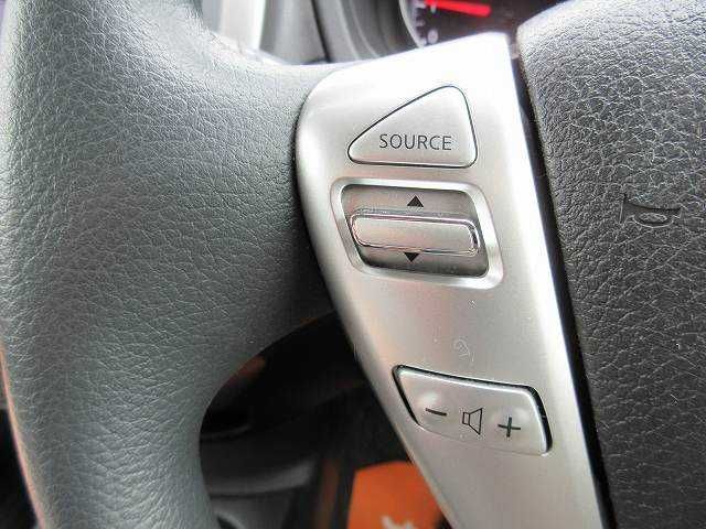 Nissan NOTE 2016-06 5676-8